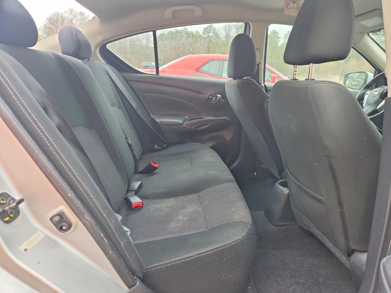 2018 NISSAN VERSA SV photo 28