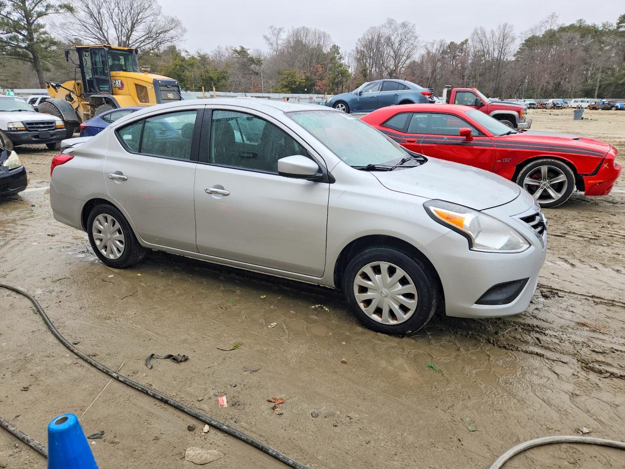 2018 NISSAN VERSA SV photo 10