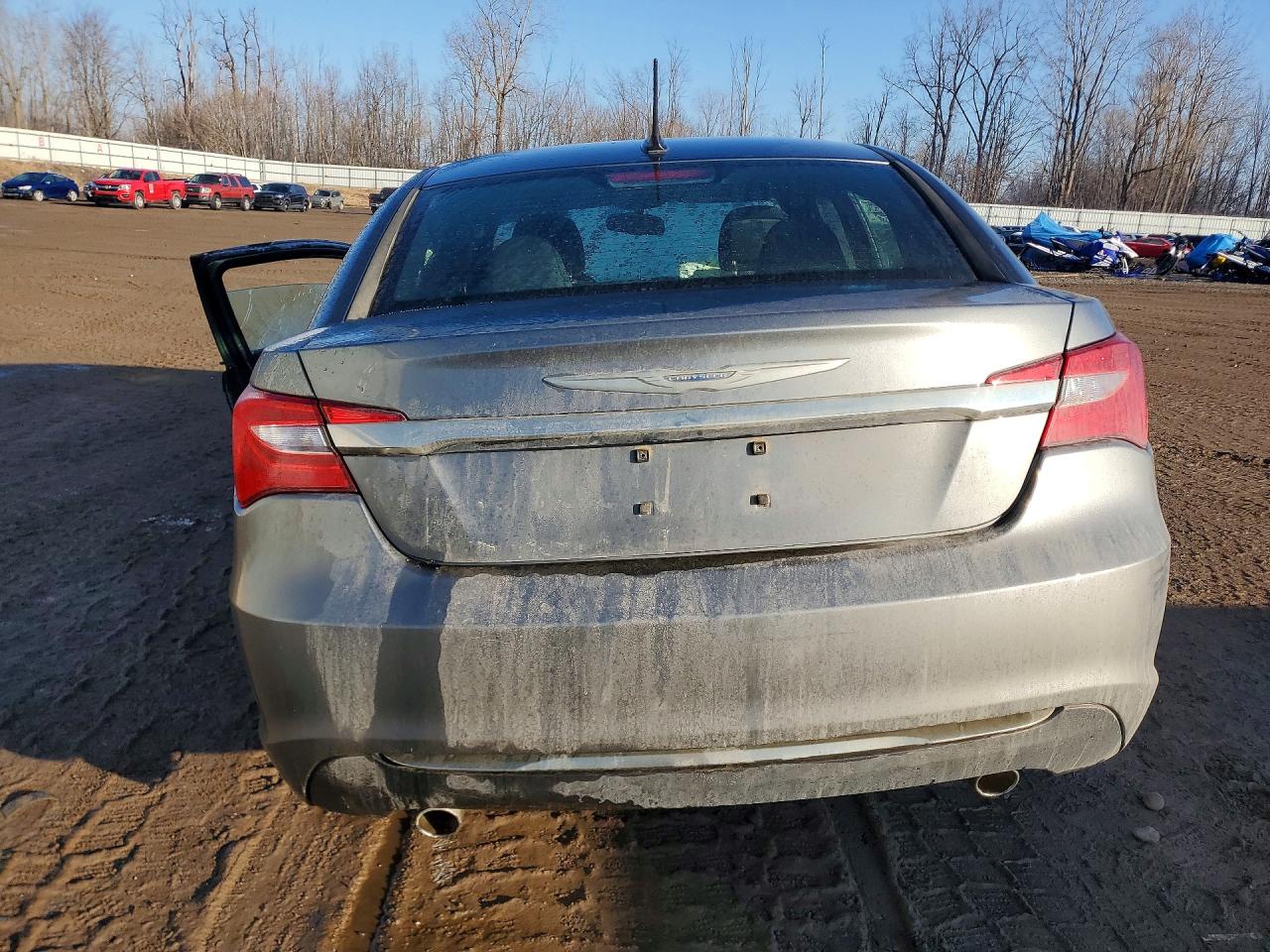 2013 CHRYSLER 200 LIMITED photo 6