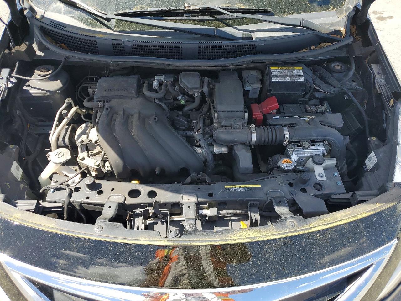 2019 NISSAN VERSA SV photo 21