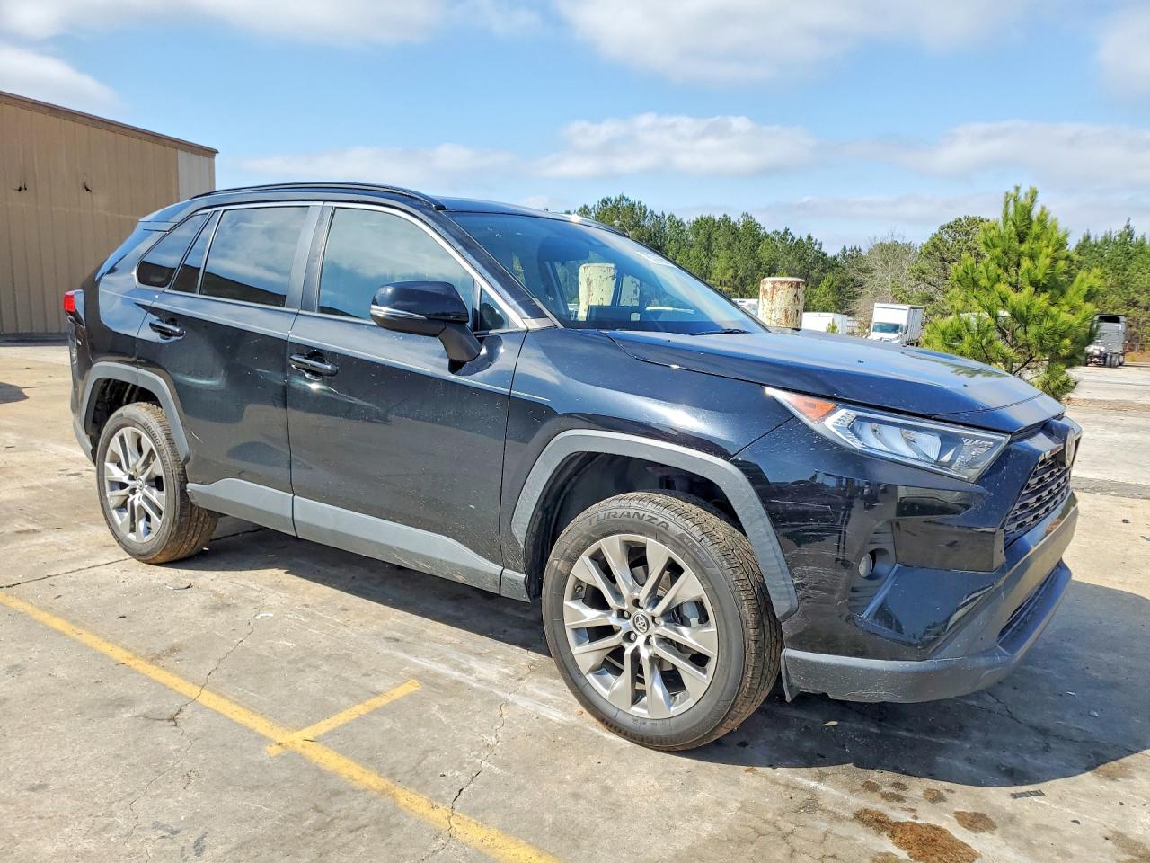 2019 TOYOTA RAV4 XLE PREMIUM photo 7