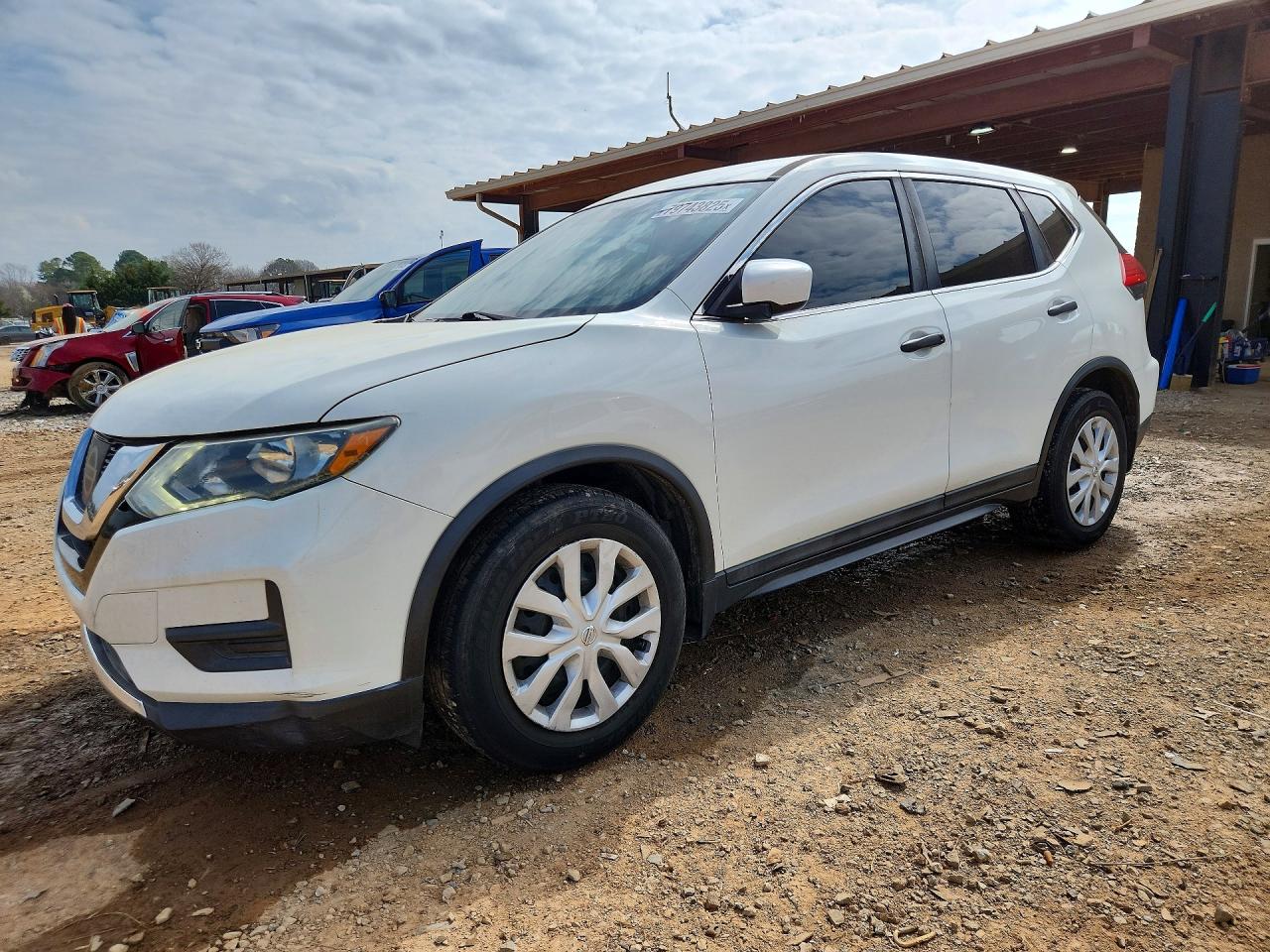 2017 NISSAN ROGUE