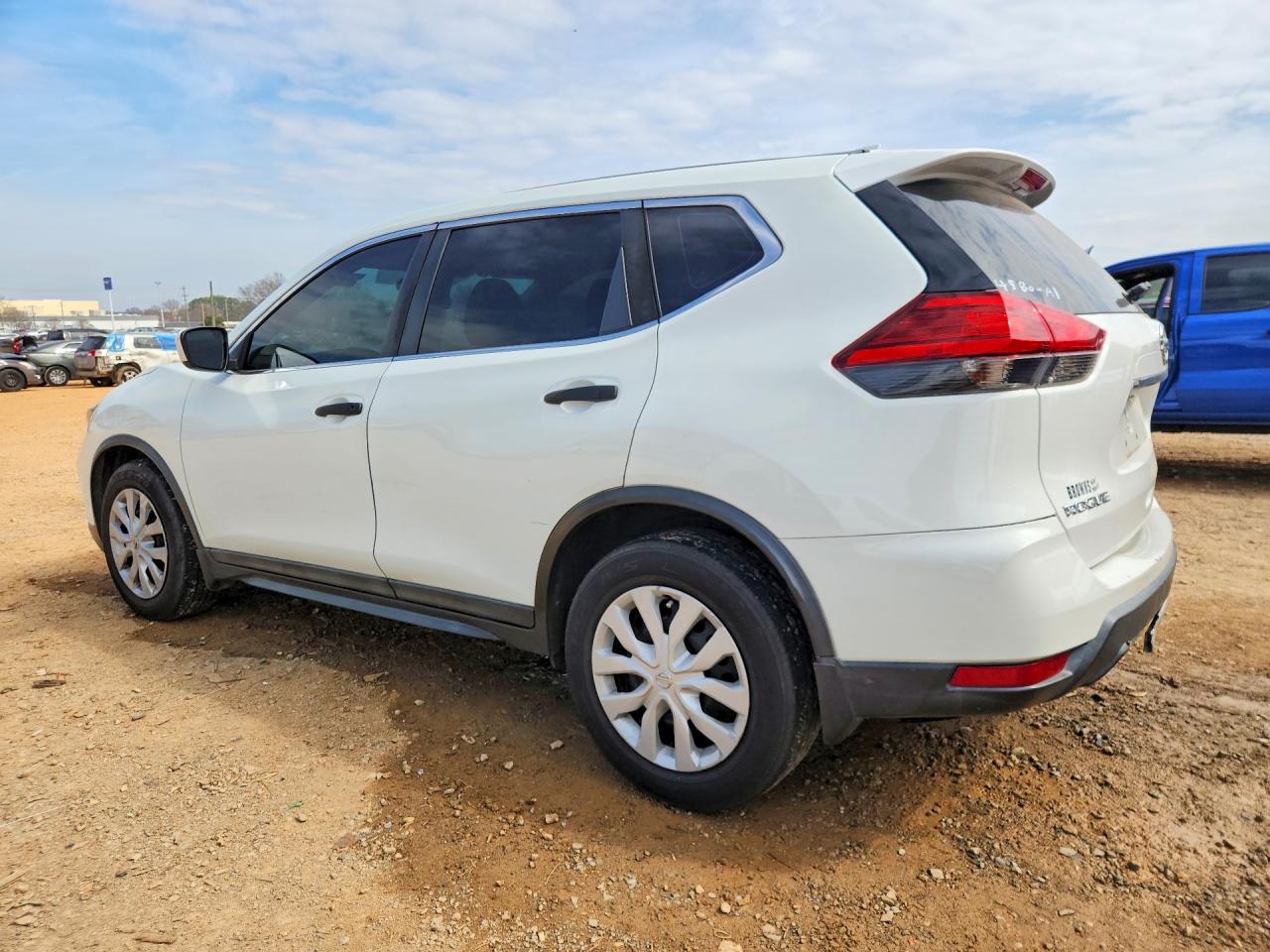 2017 NISSAN ROGUE S photo 3