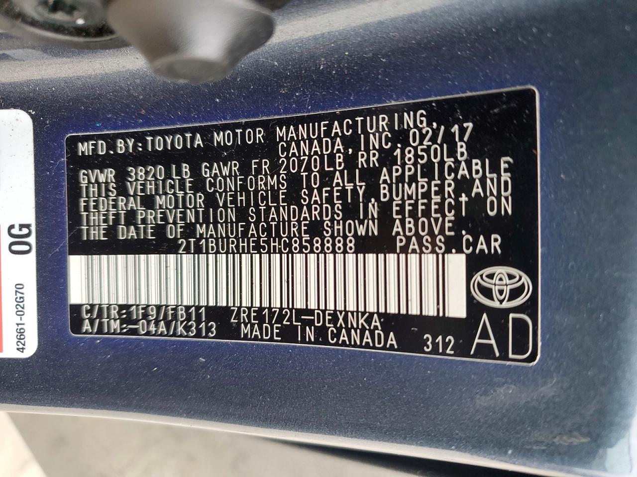 2017 TOYOTA COROLLA LE photo 23
