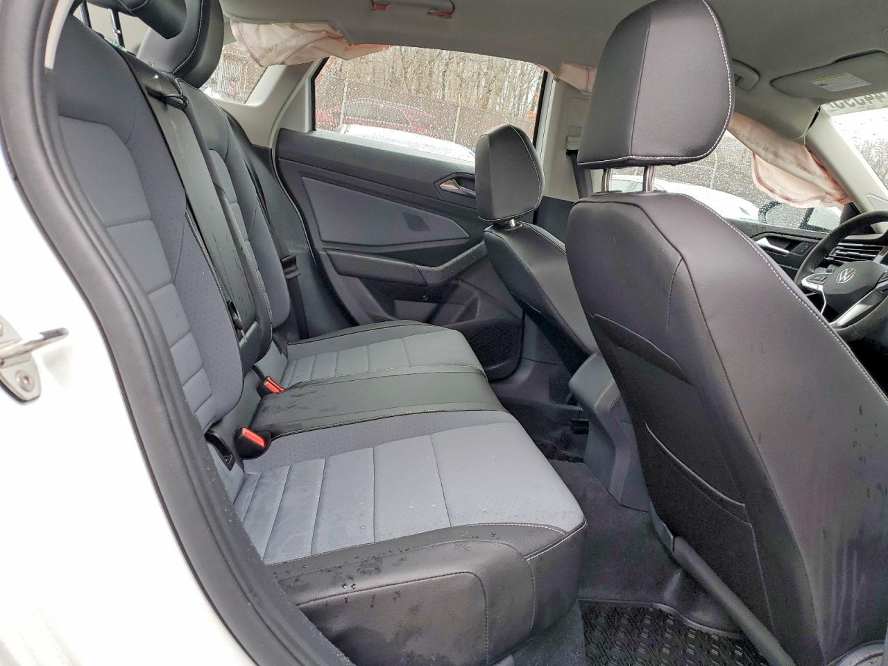 2025 VOLKSWAGEN JETTA SE photo 19