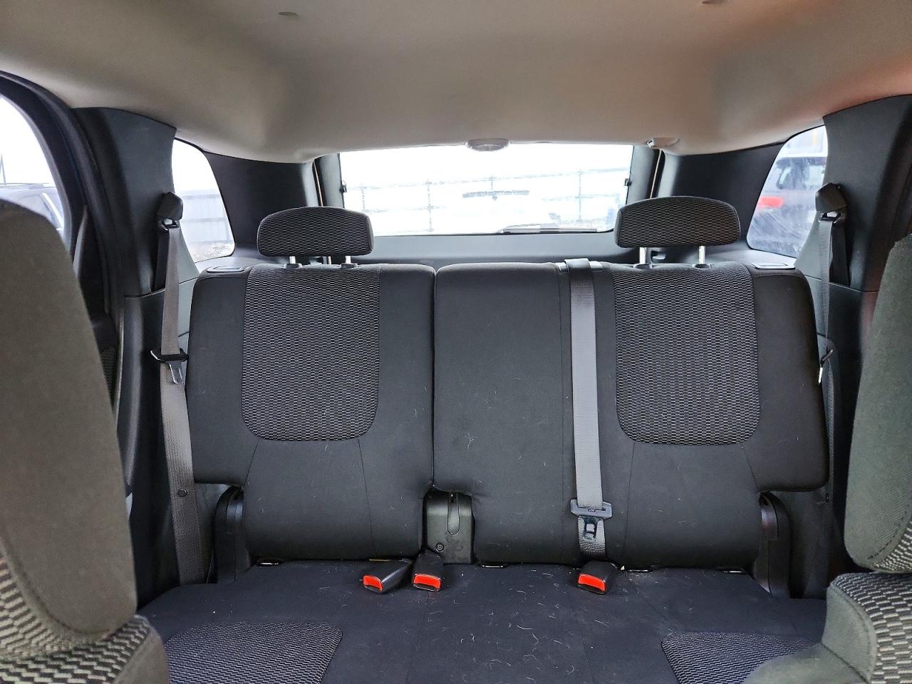2009 PONTIAC TORRENT photo 10