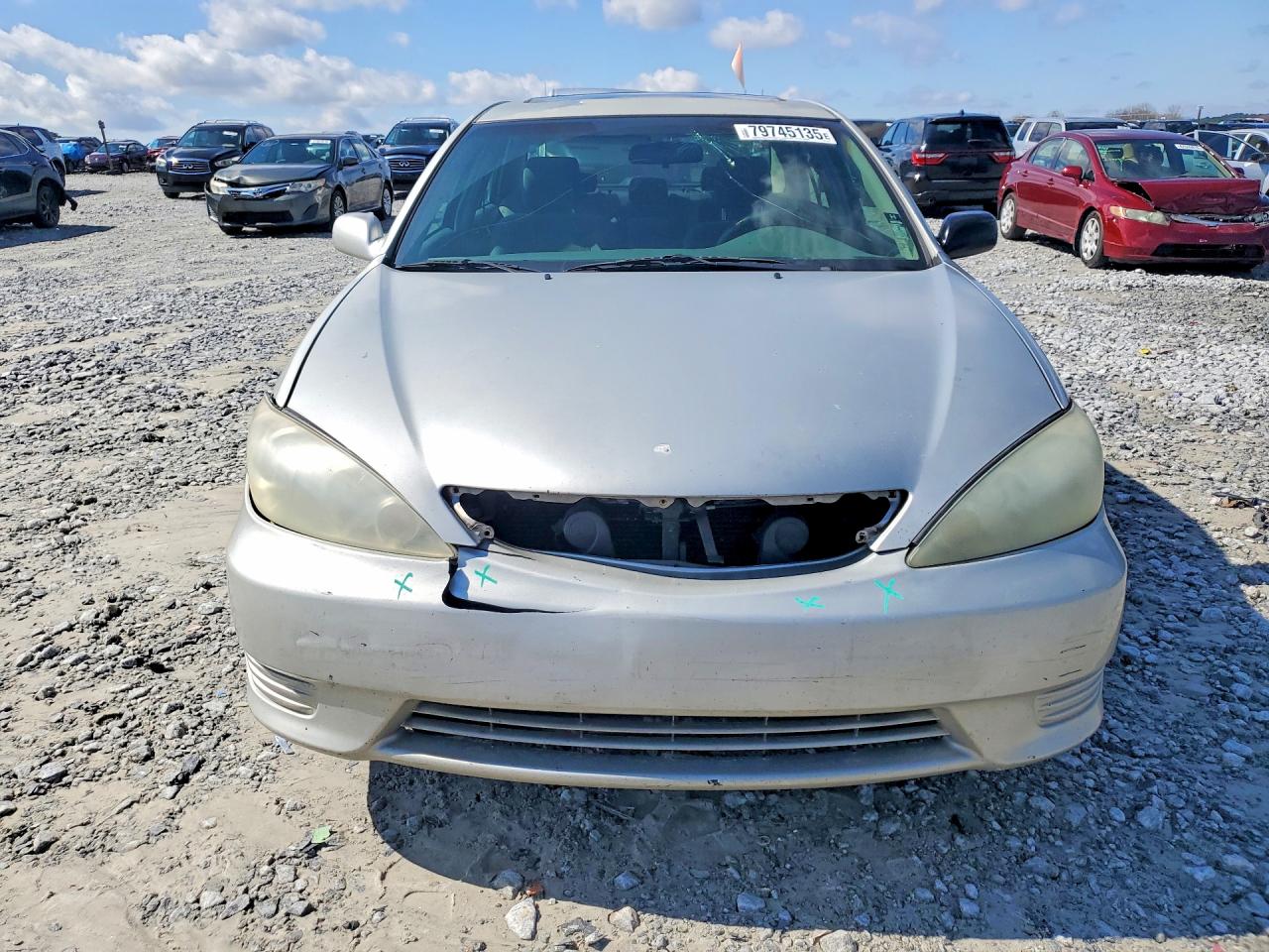 2005 TOYOTA CAMRY LE photo 9