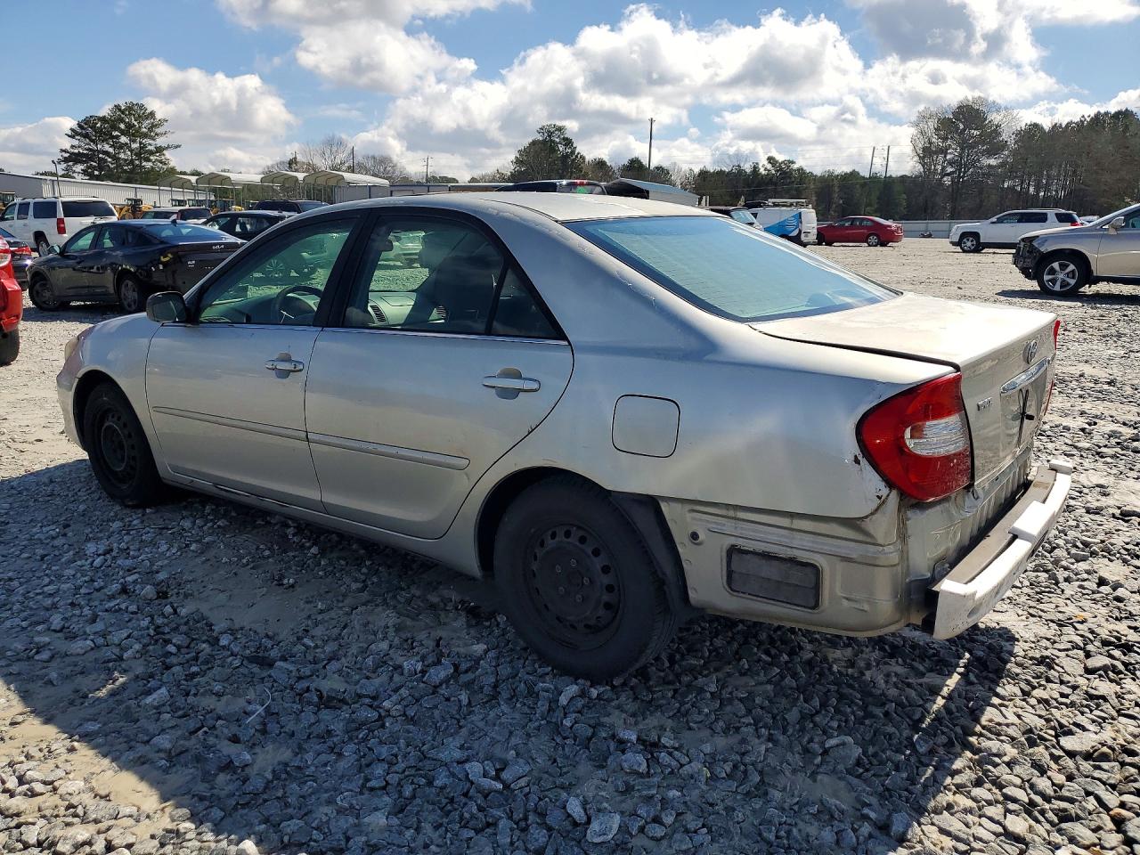2005 TOYOTA CAMRY LE photo 3