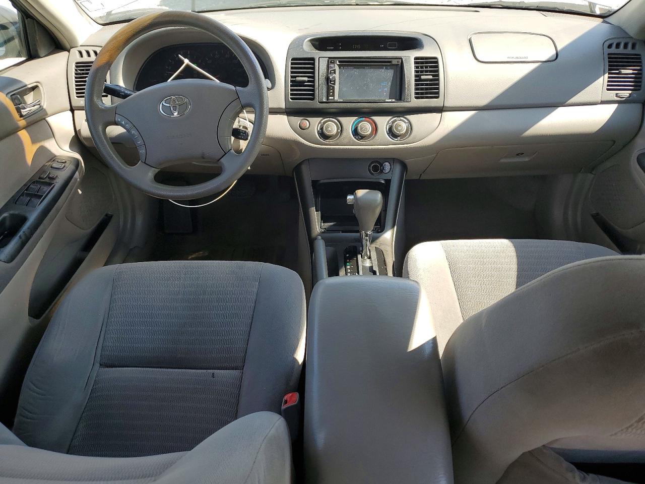 2005 TOYOTA CAMRY LE photo 15