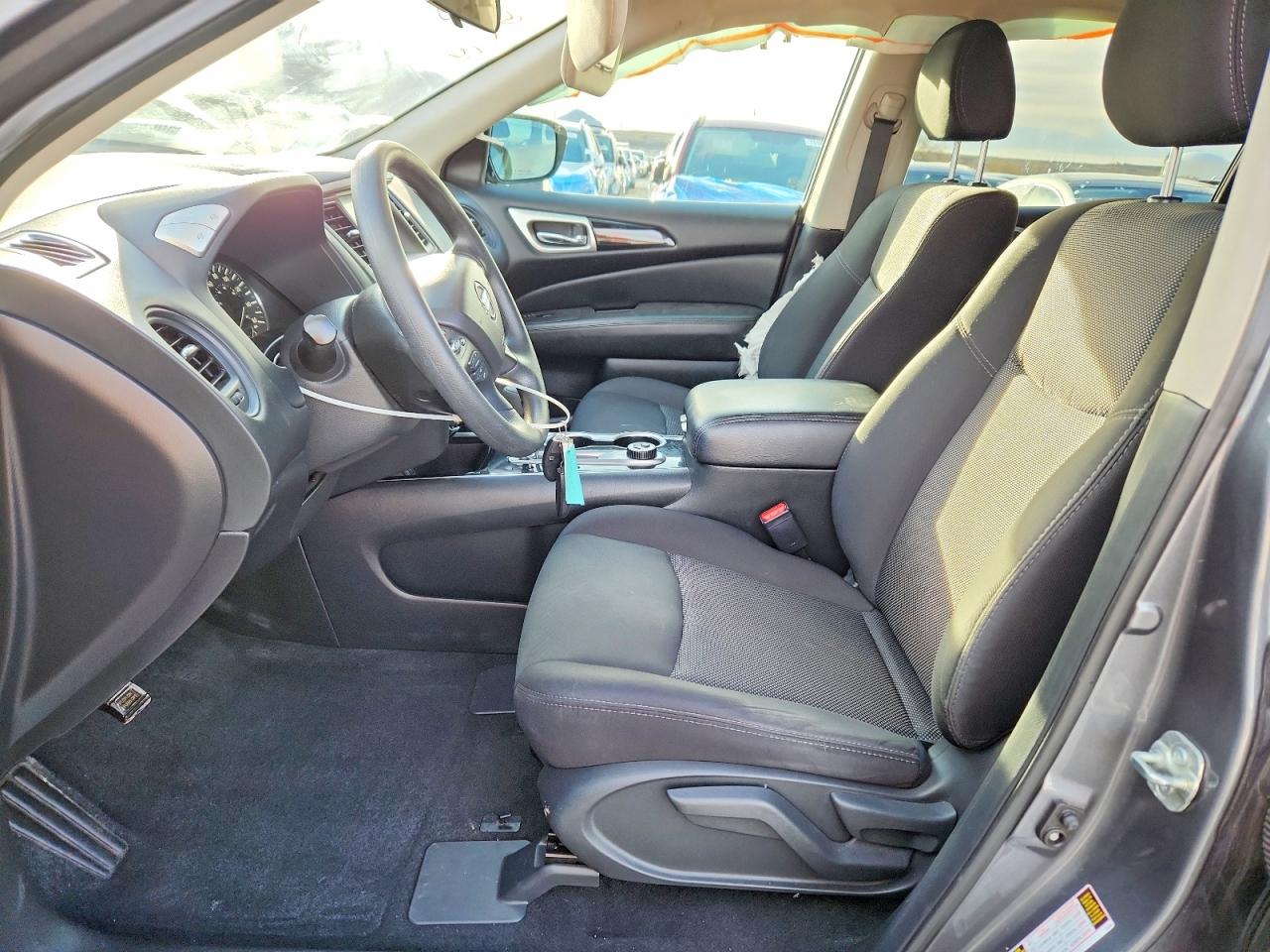 2020 NISSAN PATHFINDER S photo 13