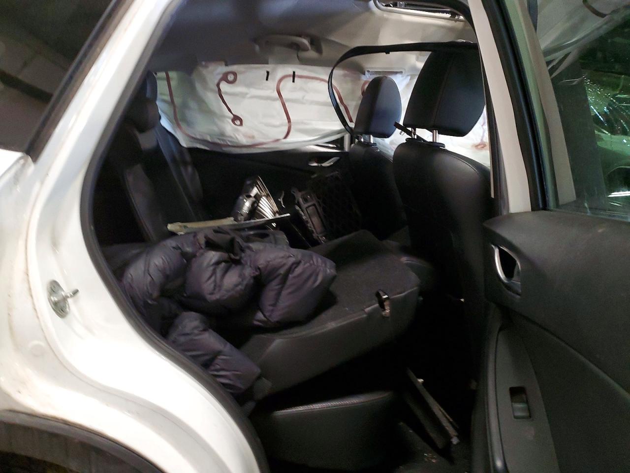 2015 MAZDA CX-5 GT photo 31