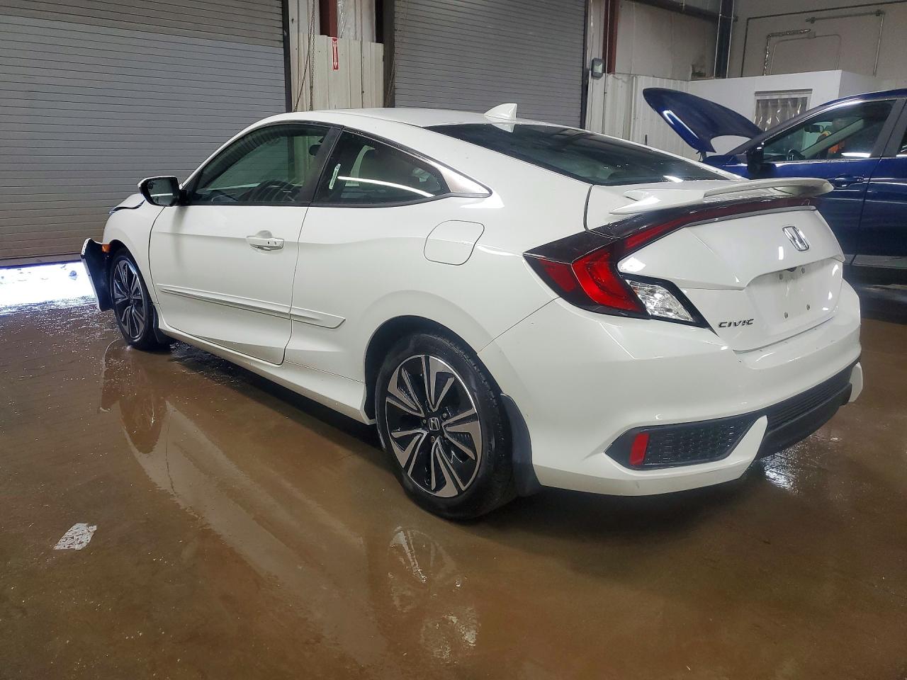 2016 HONDA CIVIC EX photo 2