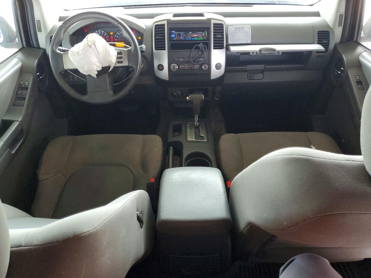 2011 NISSAN XTERRA X photo 15