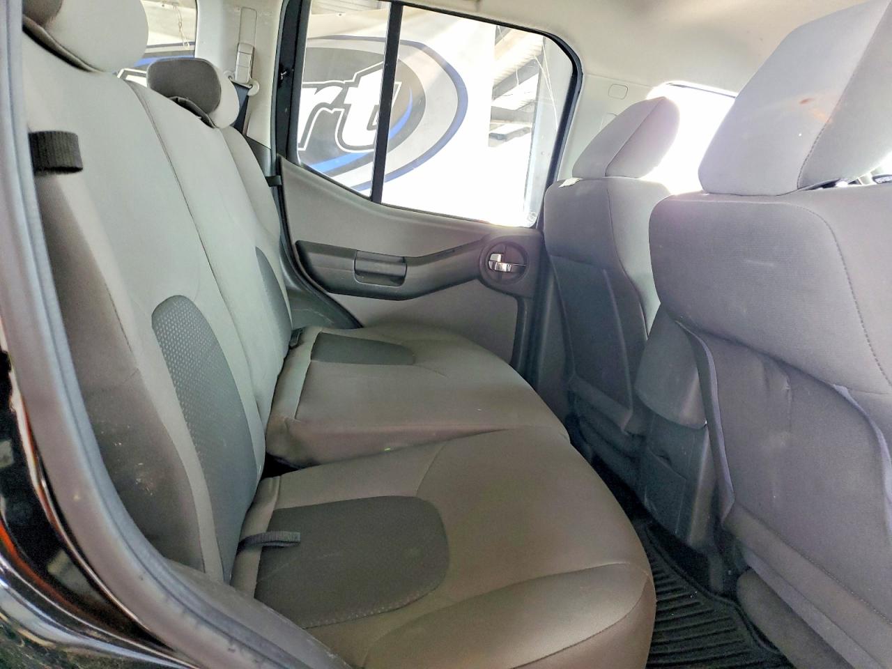 2011 NISSAN XTERRA X photo 19