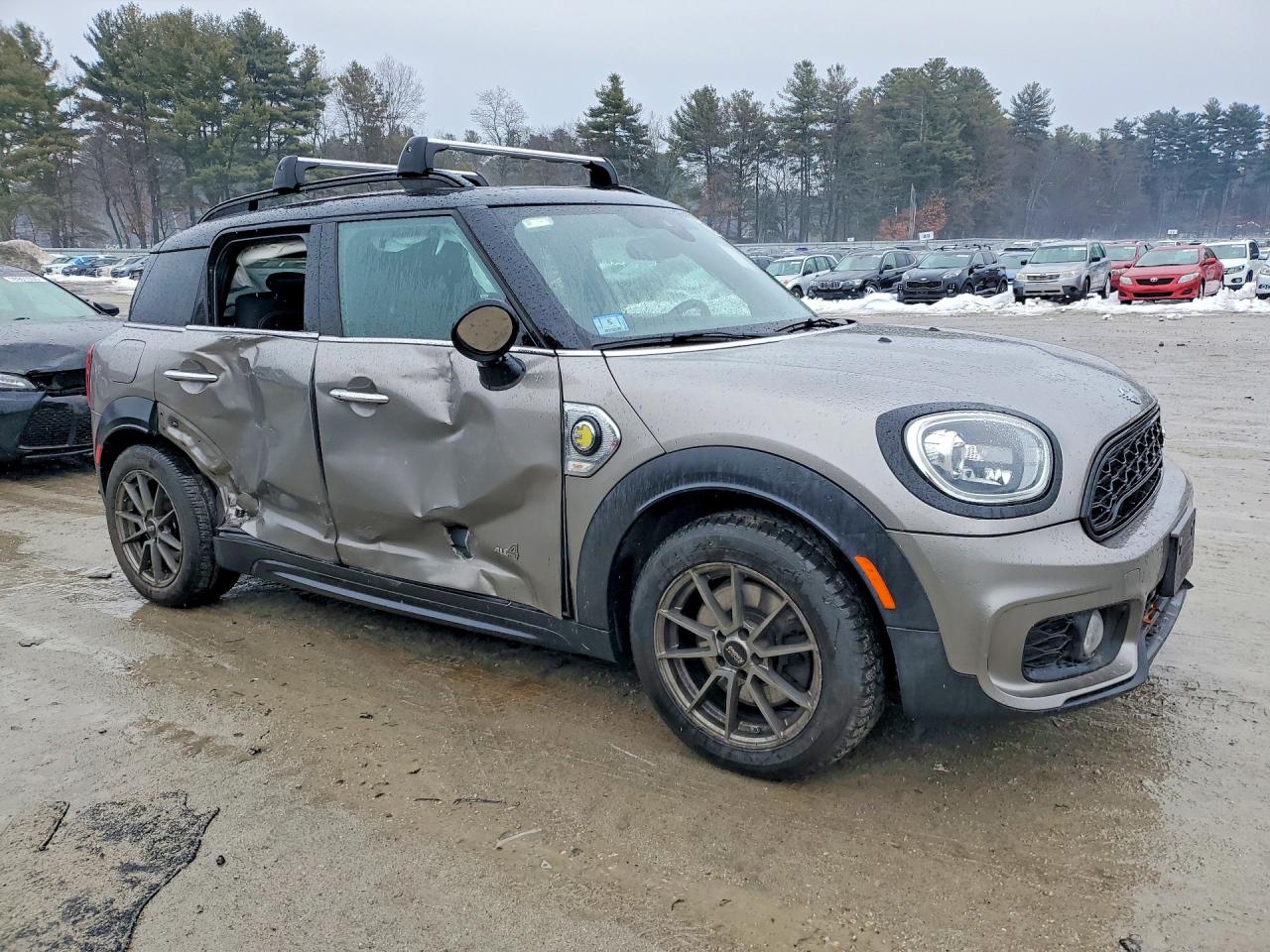 2019 MINI COOPER S E COUNTRYMAN ALL4 photo 4