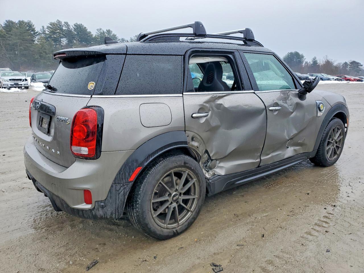2019 MINI COOPER S E COUNTRYMAN ALL4 photo 3