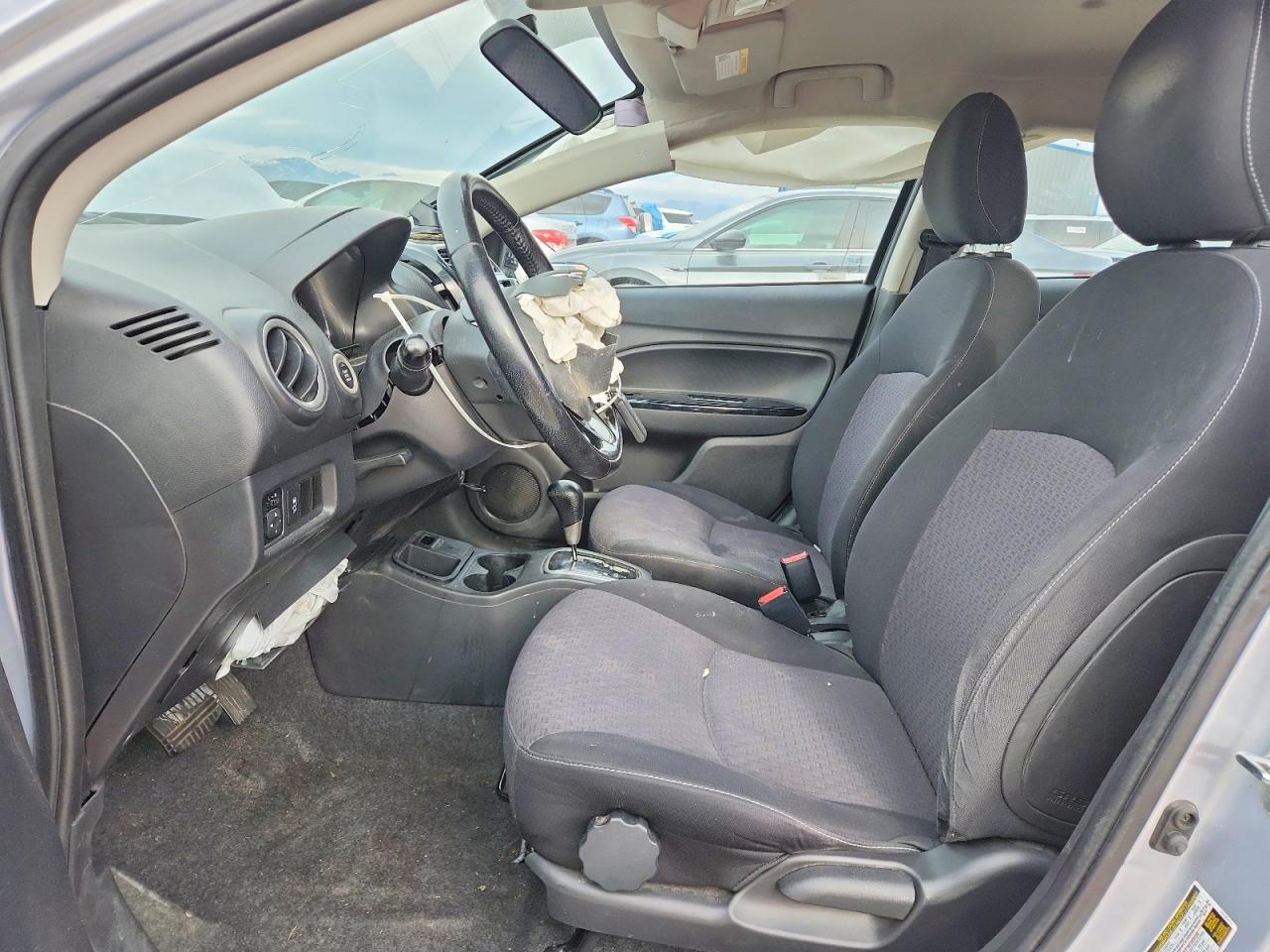 2017 MITSUBISHI MIRAGE SE photo 13