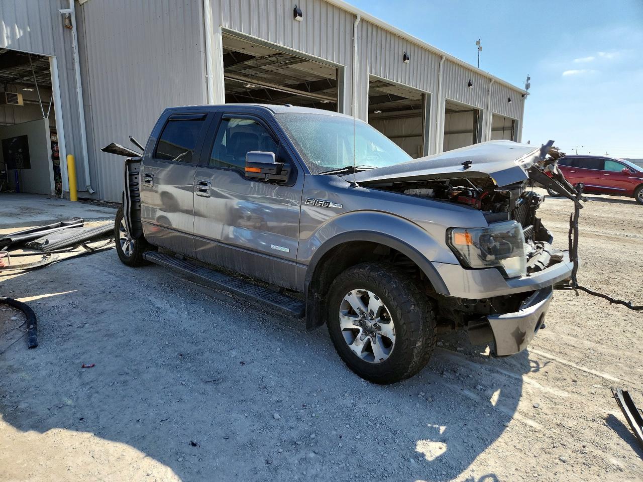 2013 FORD F150 SUPERCREW photo 10