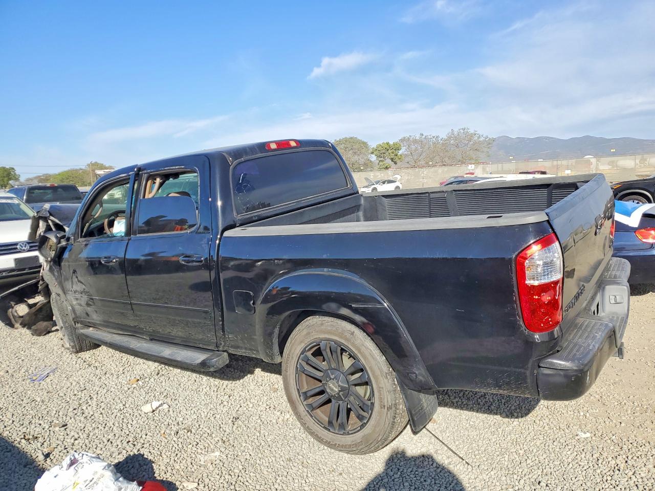 2004 TOYOTA TUNDRA LIMITED photo 2