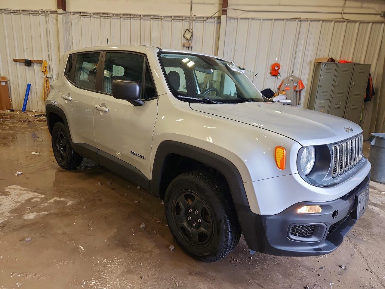 2017 JEEP RENEGADE SPORT photo 7