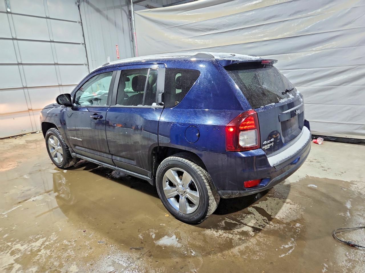 2016 JEEP COMPASS LATITUDE photo 4