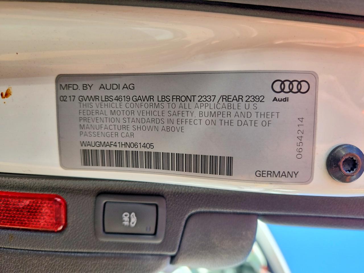 2017 AUDI A4 ULTRA PREMIUM photo 34