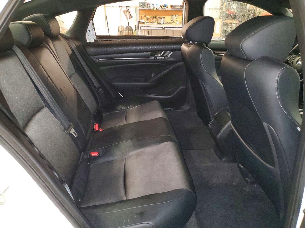 2018 HONDA ACCORD SPORT photo 10