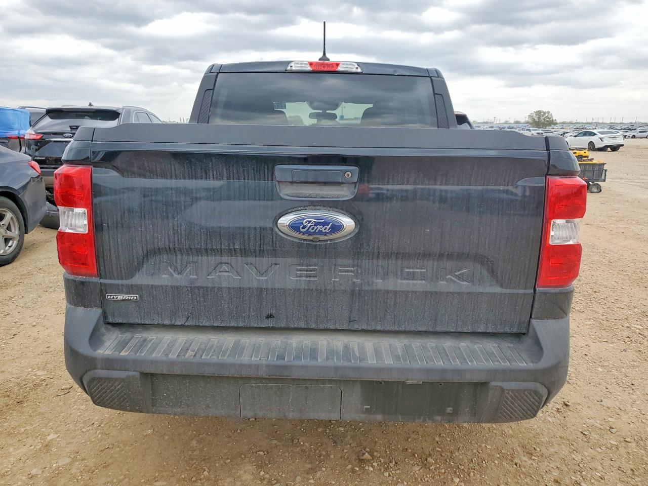 2024 FORD MAVERICK XLT photo 16