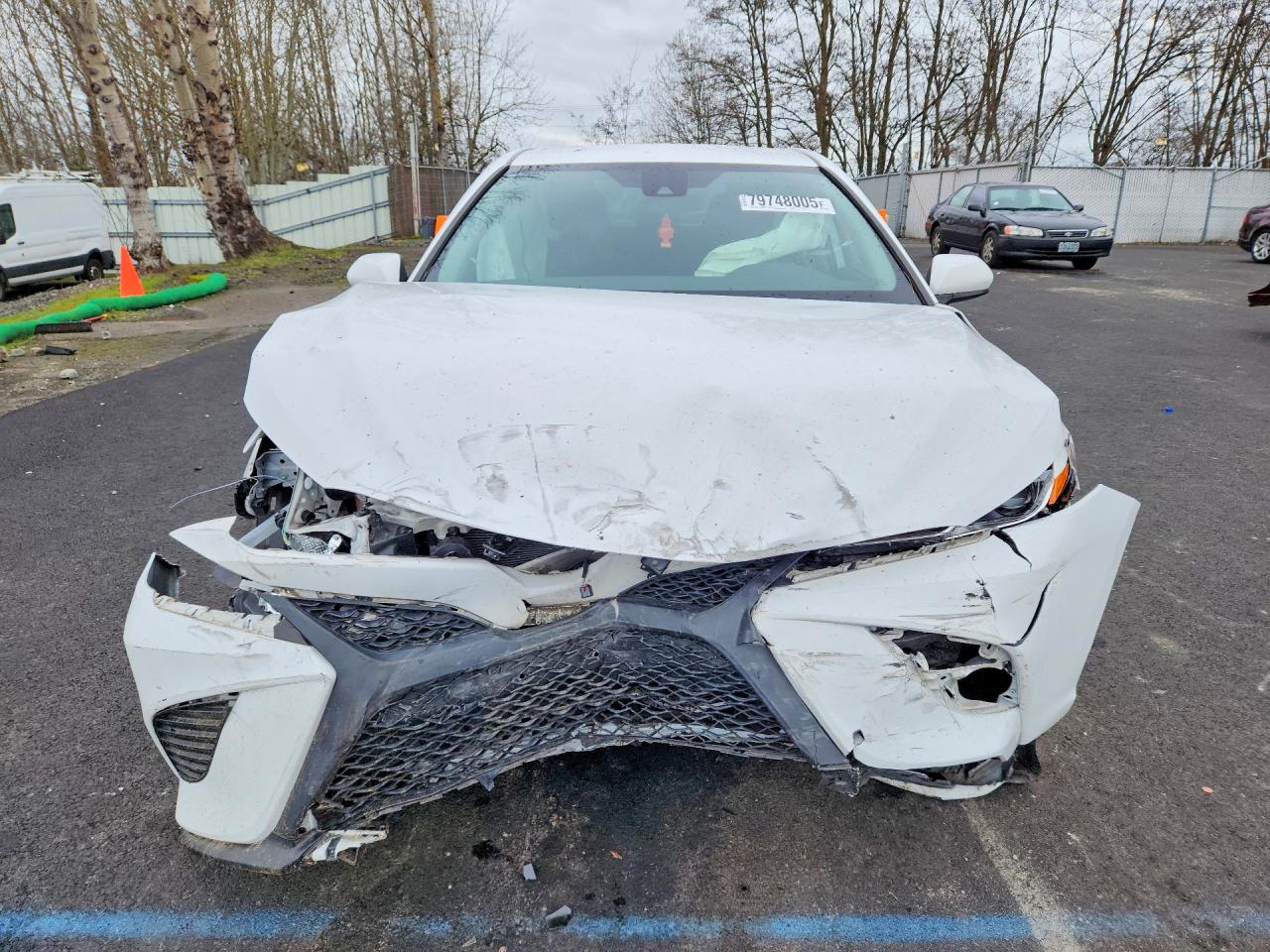2020 TOYOTA CAMRY SE photo 5