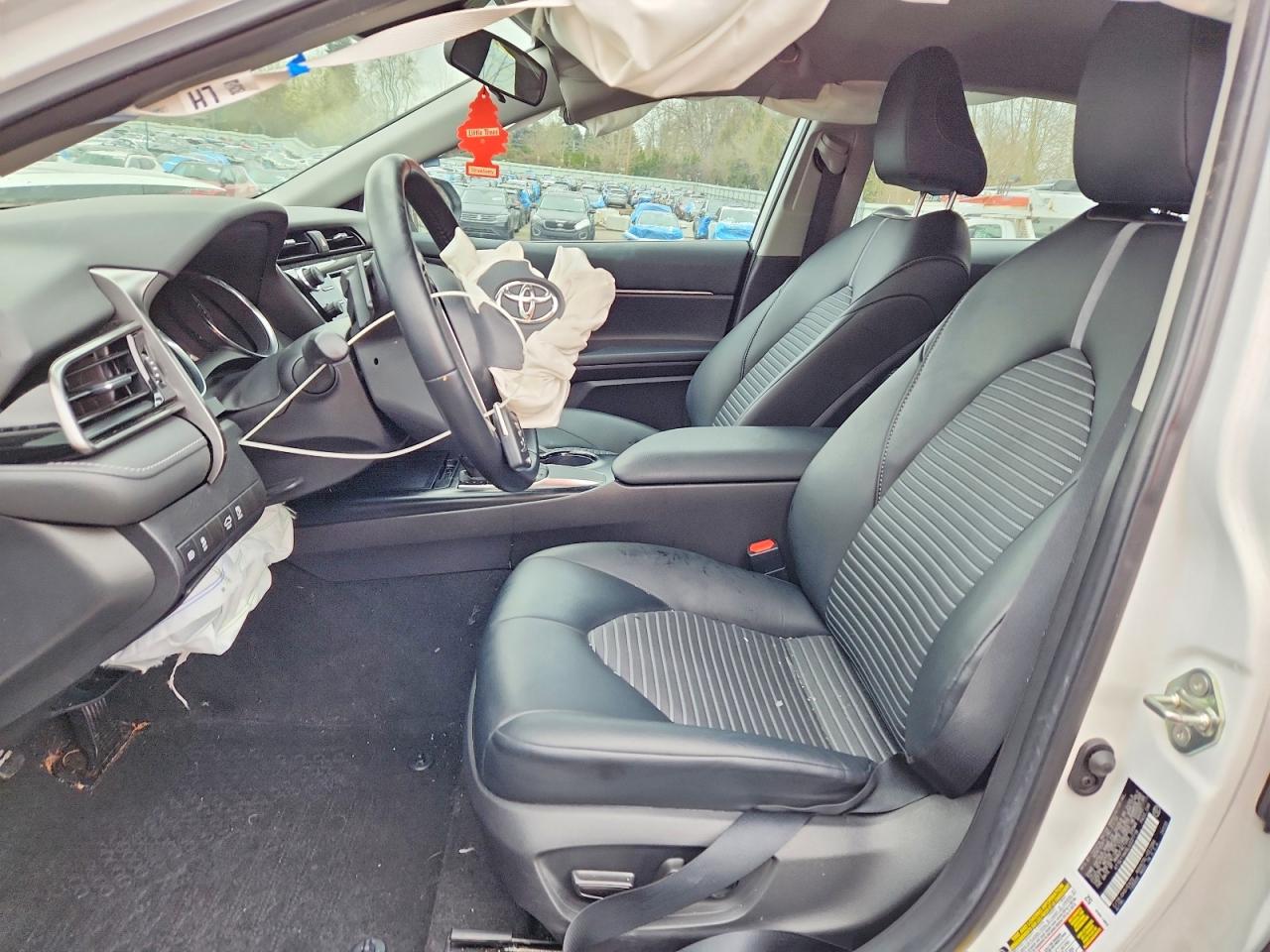 2020 TOYOTA CAMRY SE photo 7