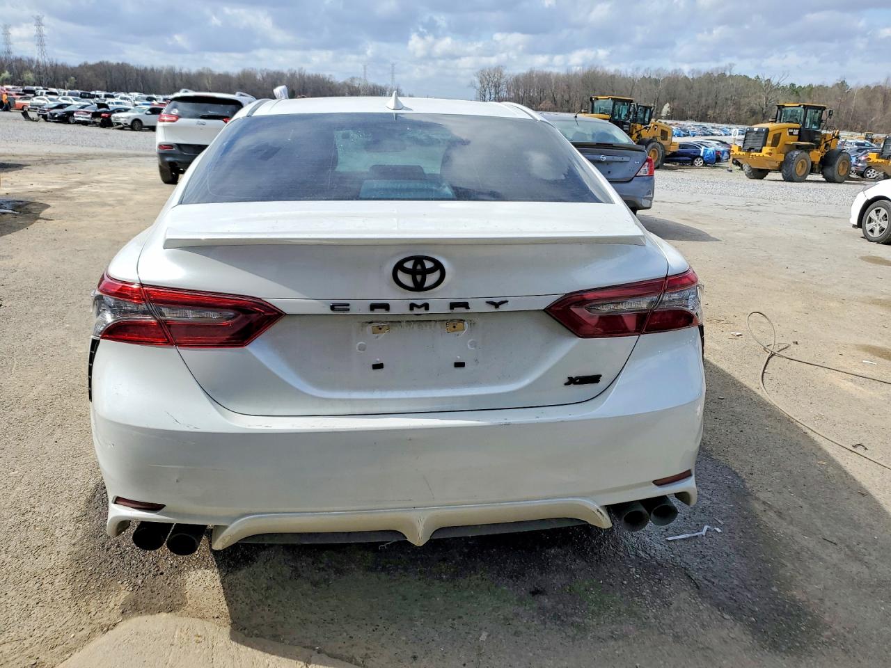 2023 TOYOTA CAMRY XSE photo 16