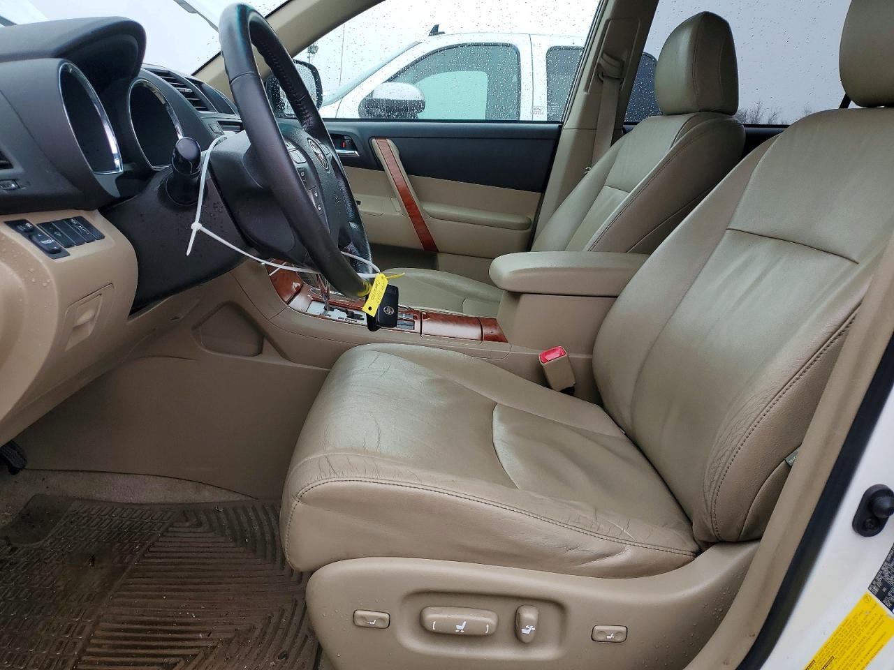2008 TOYOTA HIGHLANDER LIMITED photo 7