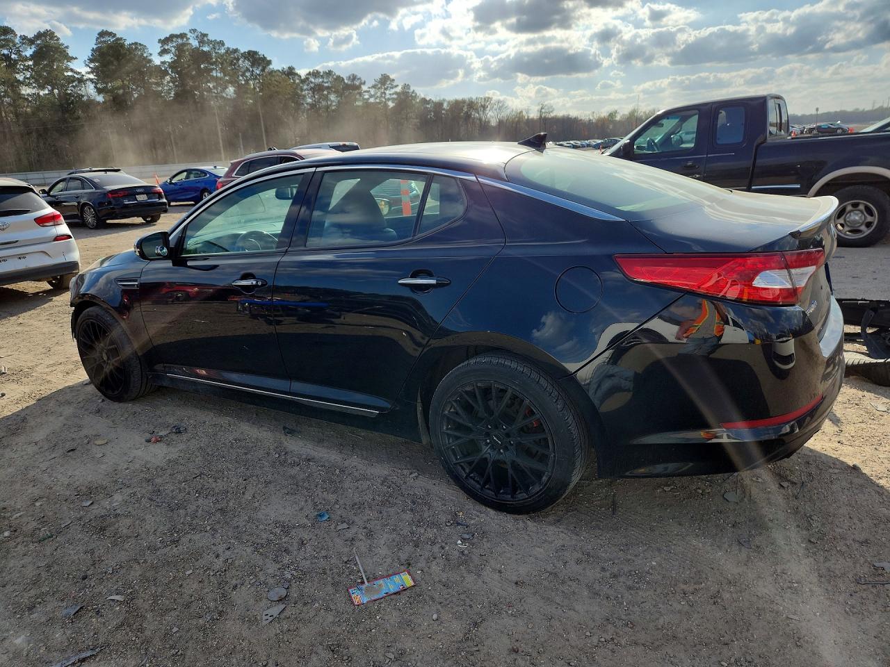 2013 KIA OPTIMA SX photo 2