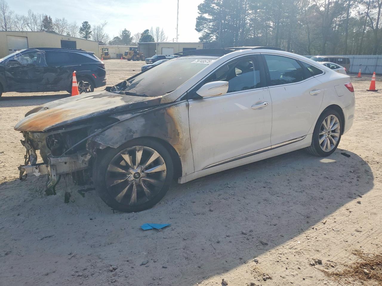 2012 HYUNDAI AZERA