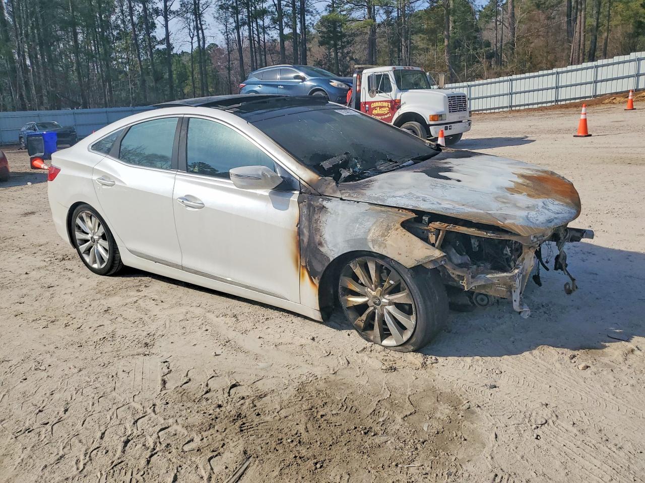 2012 HYUNDAI AZERA photo 7