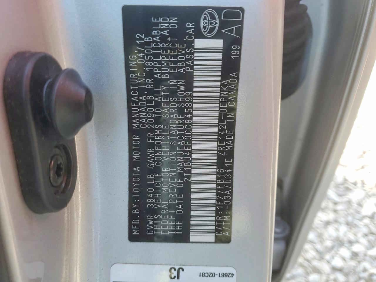 2012 TOYOTA COROLLA LE photo 37