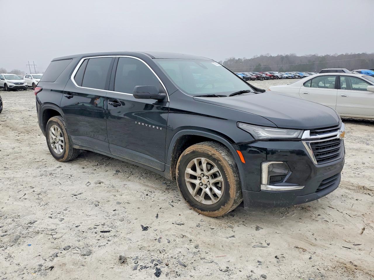 2023 CHEVROLET TRAVERSE LS photo 7