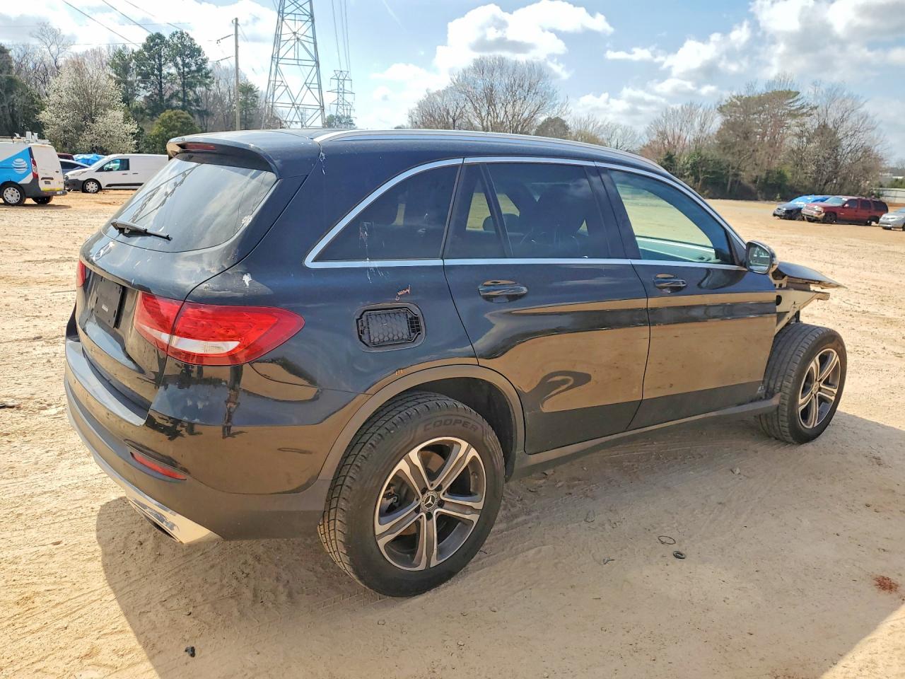 2018 MERCEDES-BENZ GLC 300 photo 5