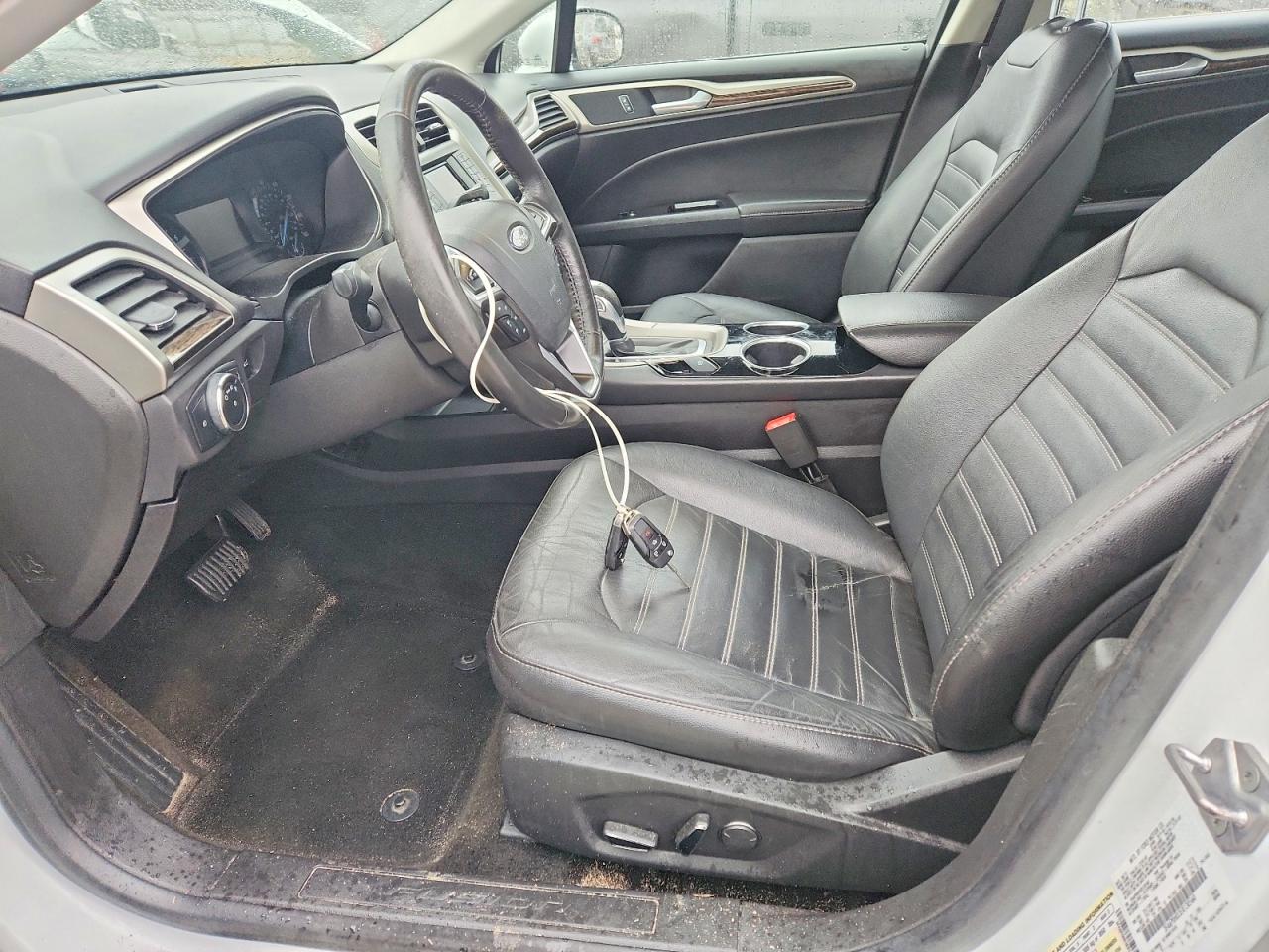 2014 FORD FUSION SE photo 7
