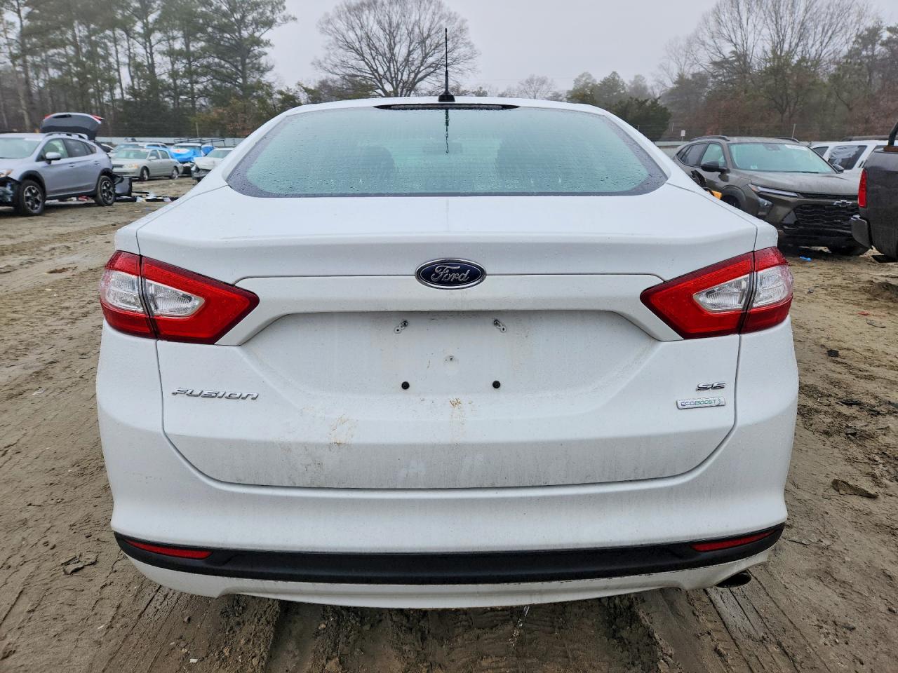 2014 FORD FUSION SE photo 6