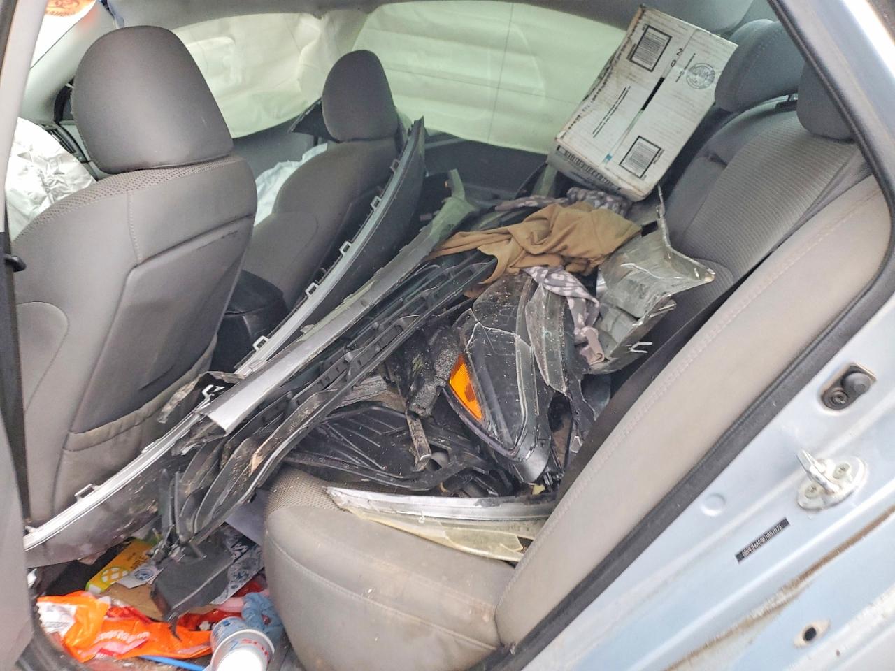 2014 HYUNDAI SONATA GLS photo 10