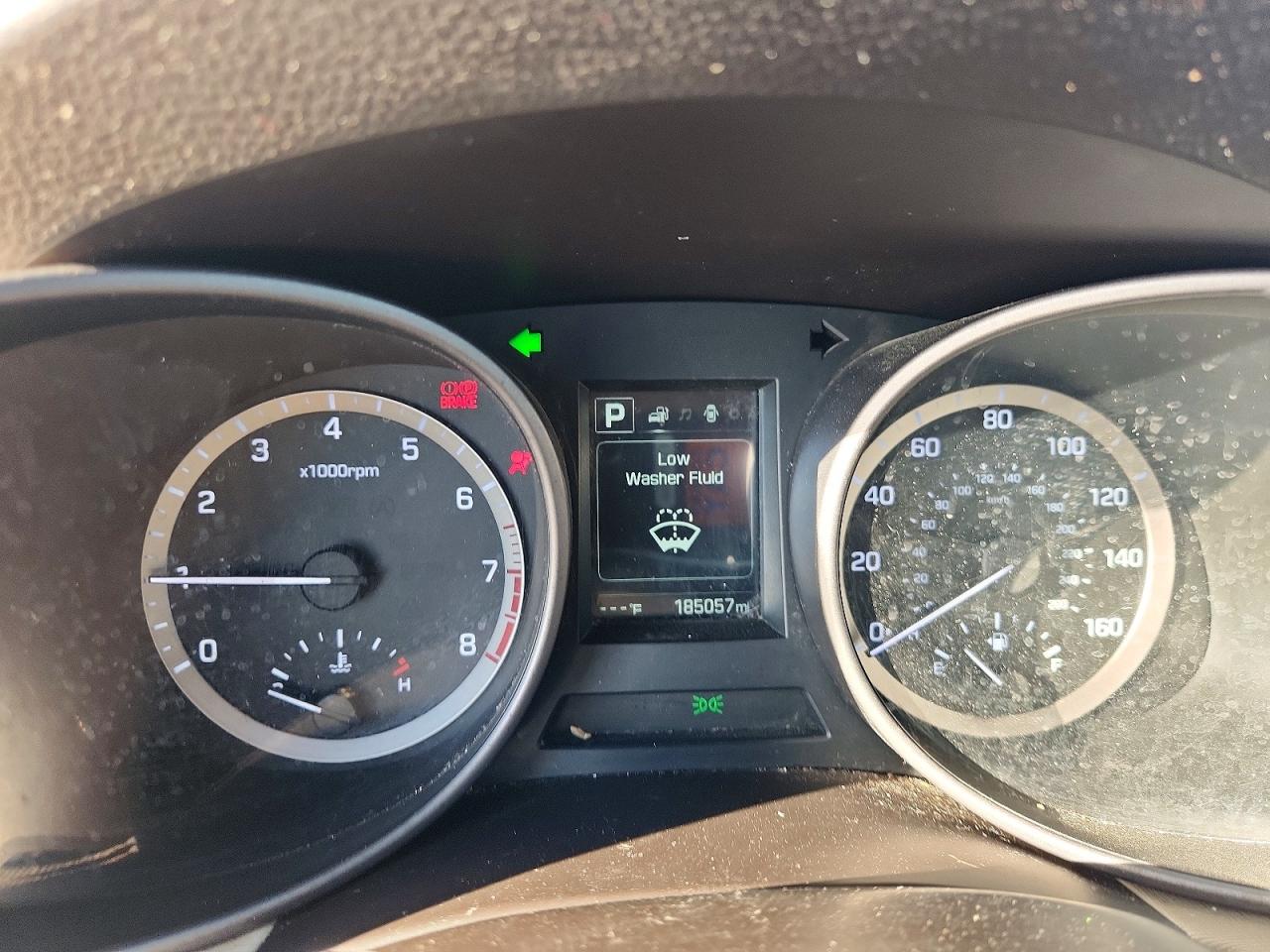 2017 HYUNDAI SANTA FE SPORT 2.4L photo 17