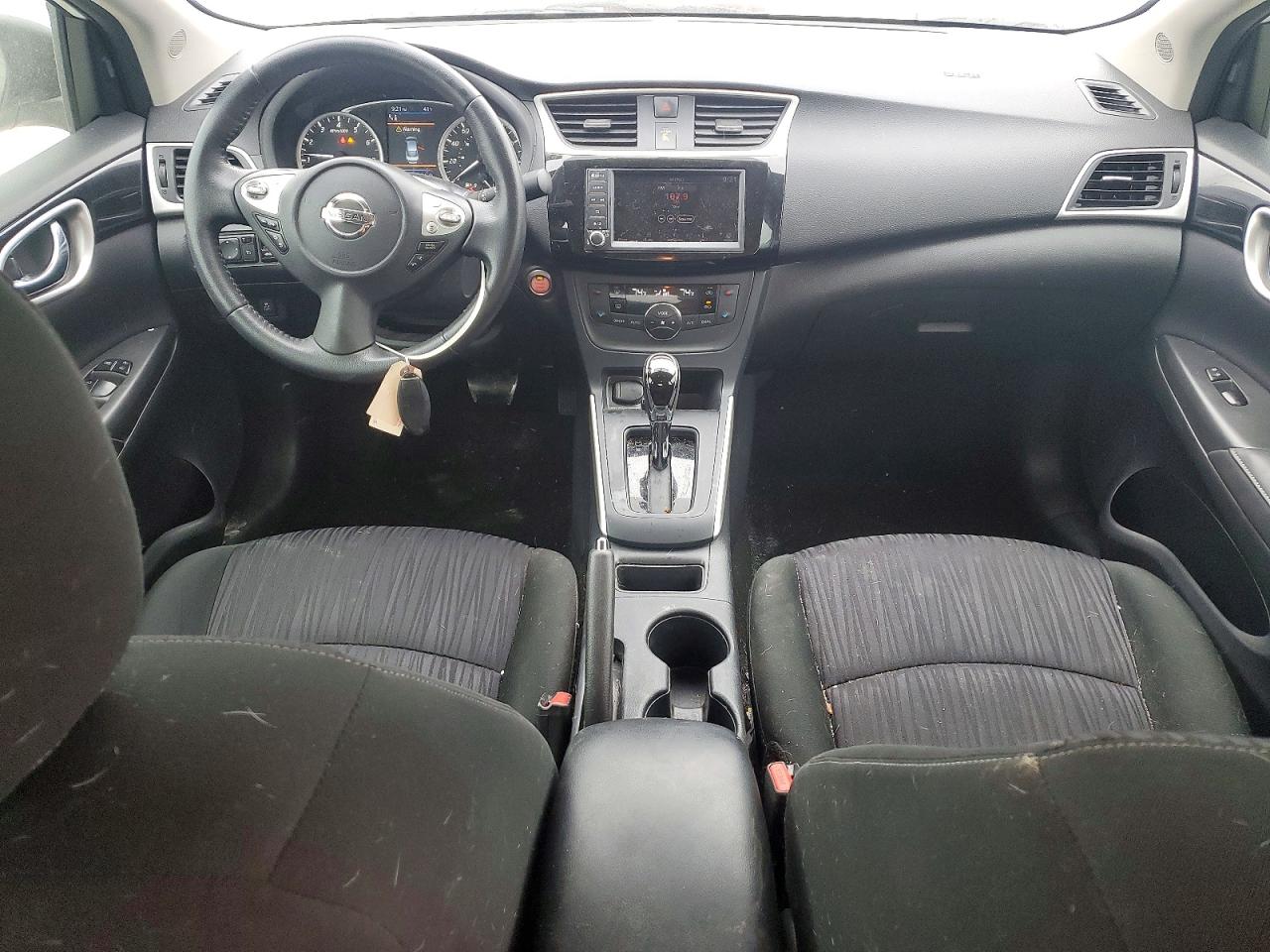 2019 NISSAN SENTRA SV photo 15