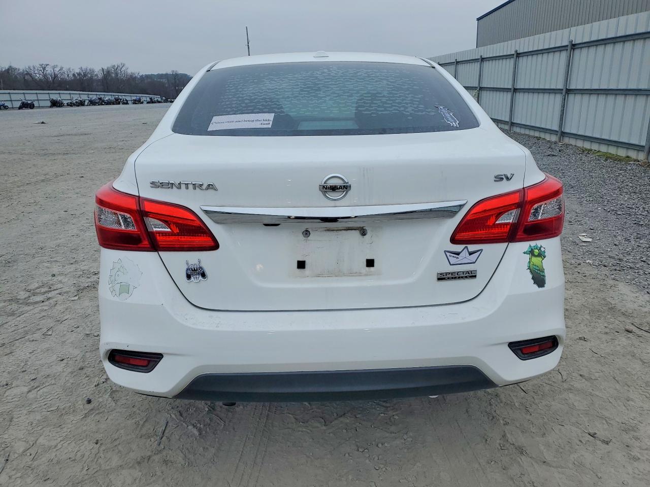 2019 NISSAN SENTRA SV photo 11