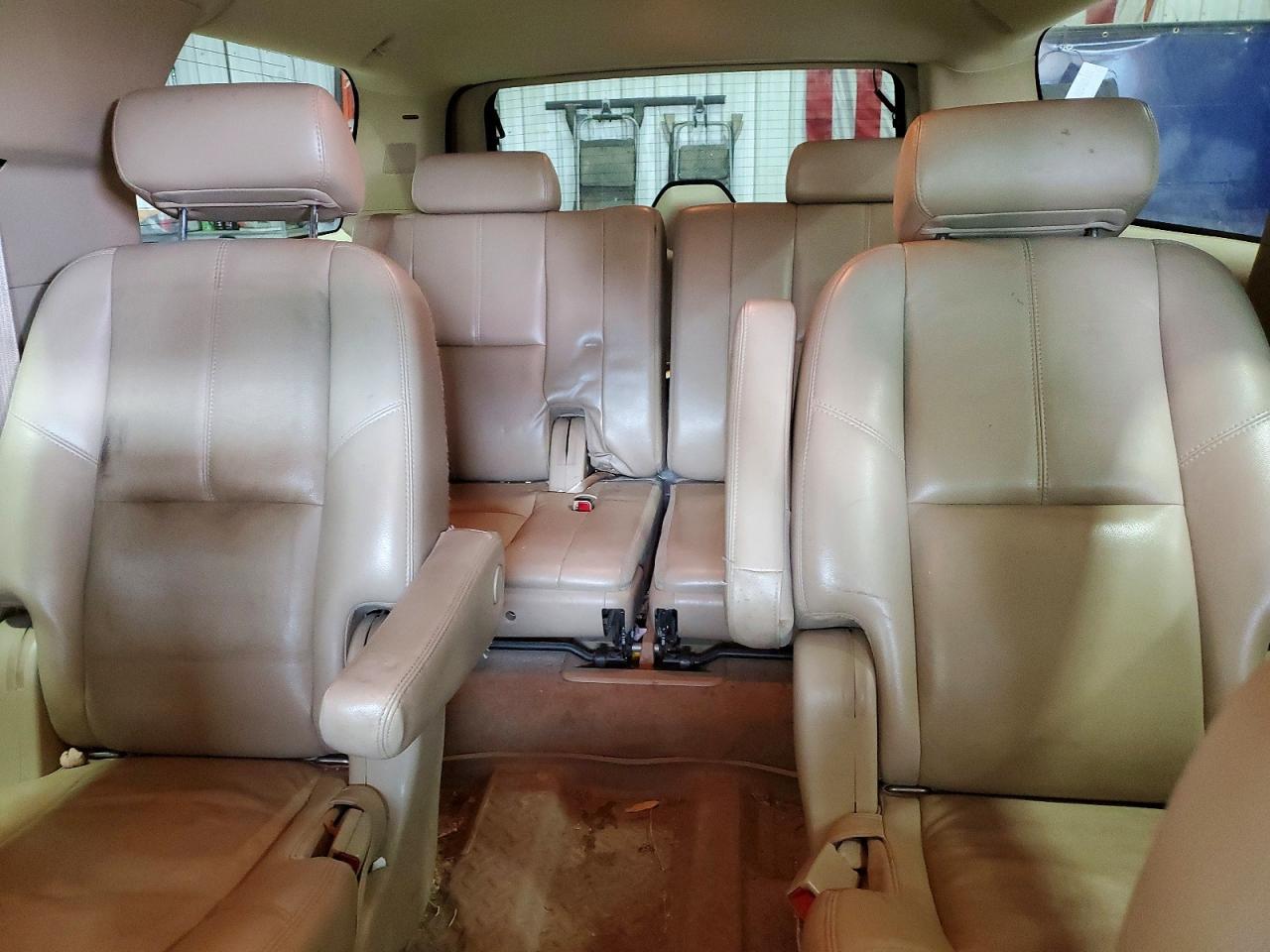 2007 GMC YUKON XL K1500 photo 28
