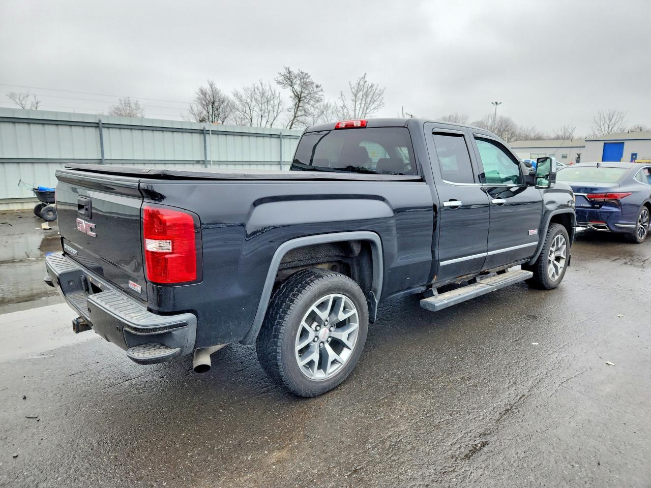 2014 GMC SIERRA photo 5