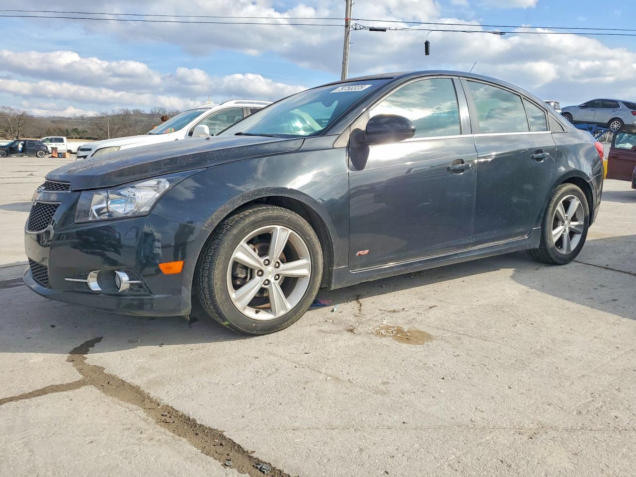 2013 CHEVROLET CRUZE