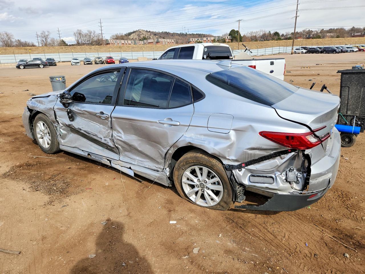 2025 TOYOTA CAMRY LE photo 3