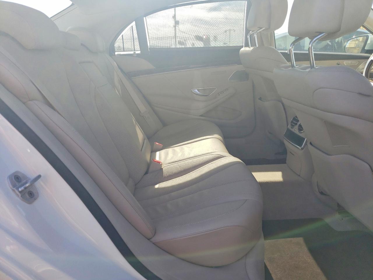 2017 MERCEDES-BENZ S 550E photo 19