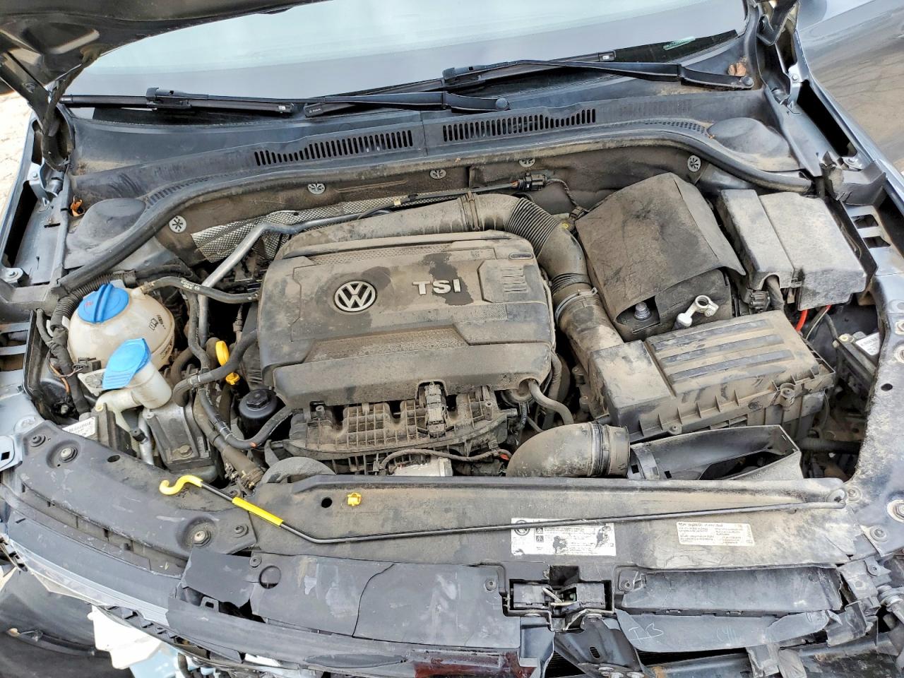 2016 VOLKSWAGEN JETTA photo 21